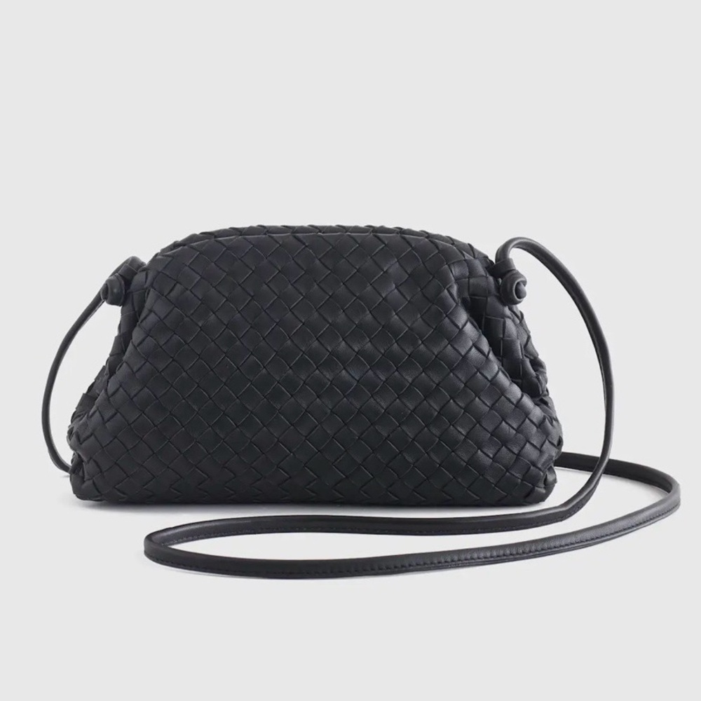 Quince Handwoven Italian Leather Pouch Crossbody (Like-new)
